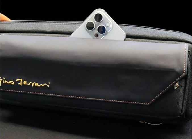 Gino Ferrari 4 x 8 Cue Bags